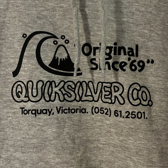 Quicksilver men’s light grey hoodie in size M - Picture 2 of 6